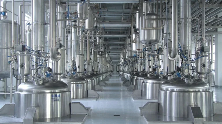 Industrial tea extraction tanks used for tea beverage ingredient production